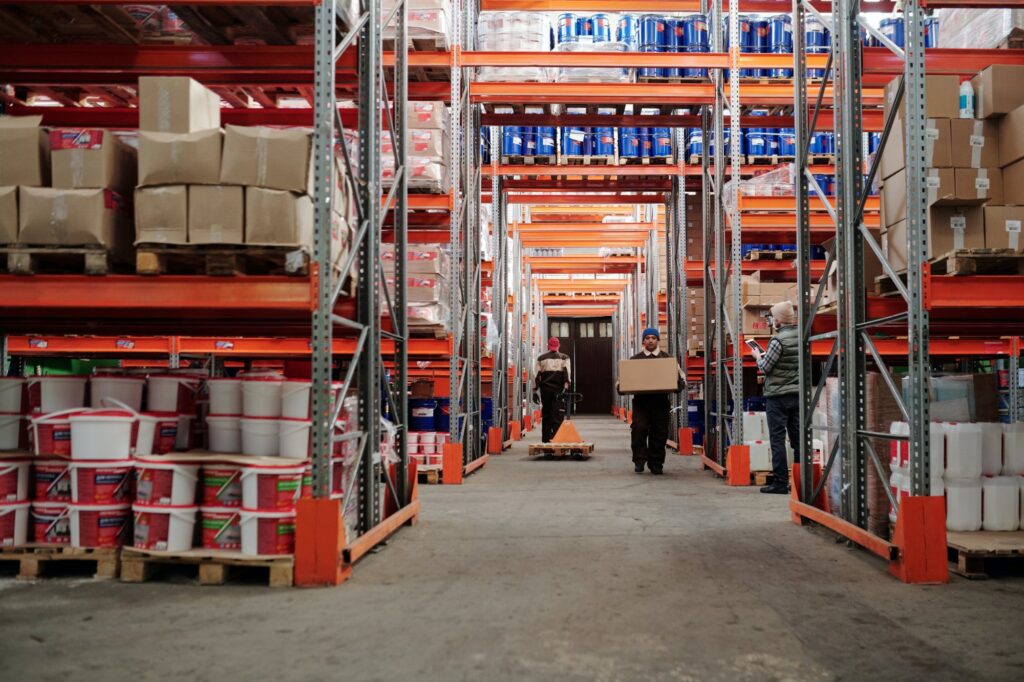 WAREHOUSING & DISTRIBUTION